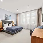 Brassel Aparthotel 4*