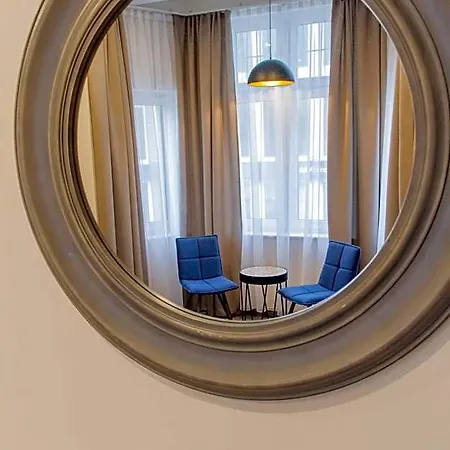 Brassel Ξενοδοχείο με διαμερίσματα 4*